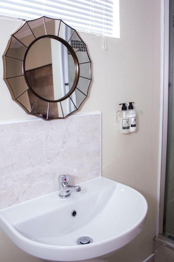 מאסרו Horizon View Guest House מראה חיצוני תמונה